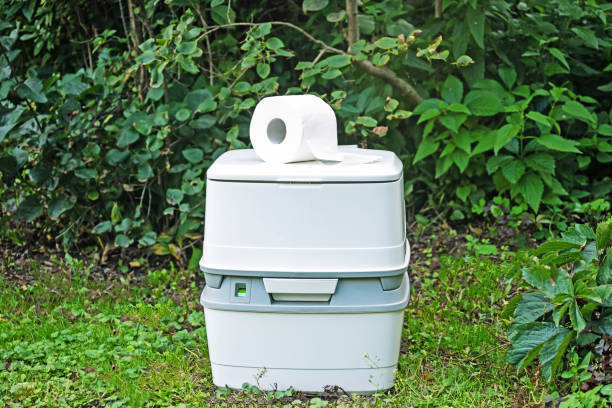 Portable Toilet Options We Offer in Moorhead, MS